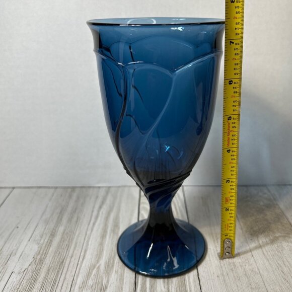 Noritake Sweet Swirl Iced Tea Wine Water Glasses Dark Blue Midnight  - Set Of 2 - Picture 5 of 7